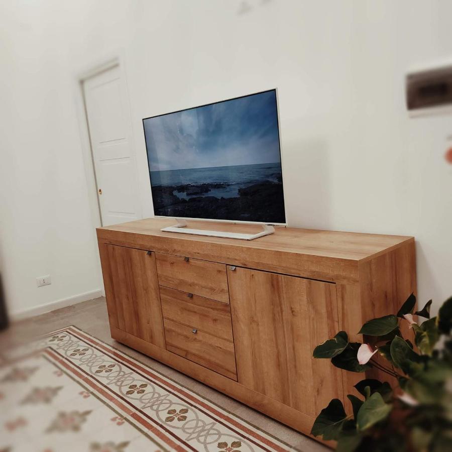 Piazza Vittoria Apartment Карини Экстерьер фото